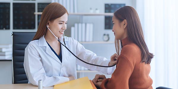 Female Primary Care Physician (PCP) Near Me in Webster TX Female Primary Care Physician (PCP) Near Me in Webster TX